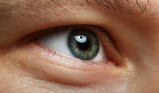 Consejos para cuidar su salud visual después de una cirugía ocular
