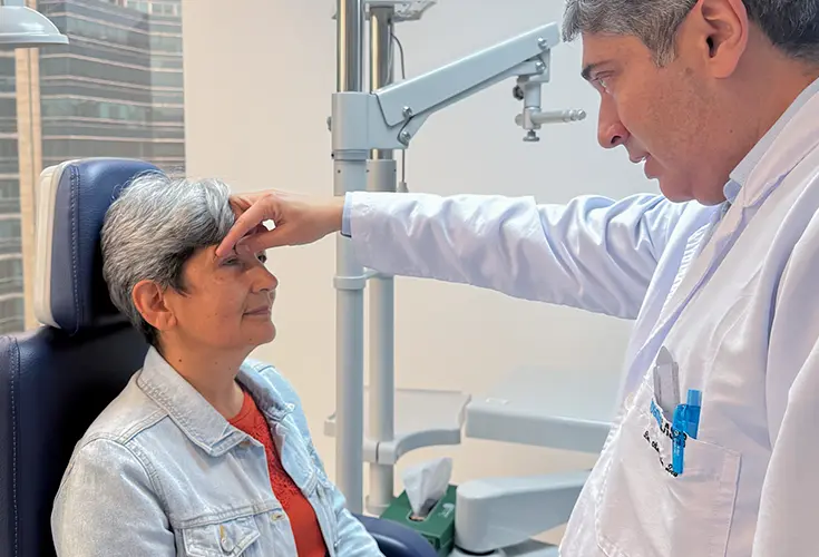 Cirugía de blefaroplastia o cirugía de párpados caídos